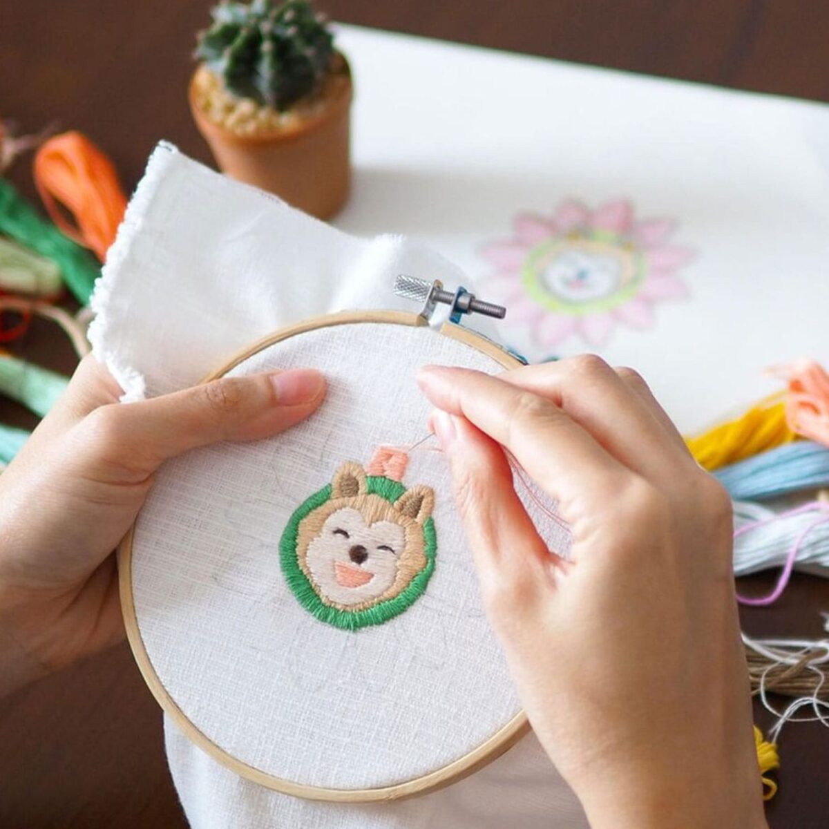 Wooden Embroidery Frame | Embroidery Hoop - Image 8